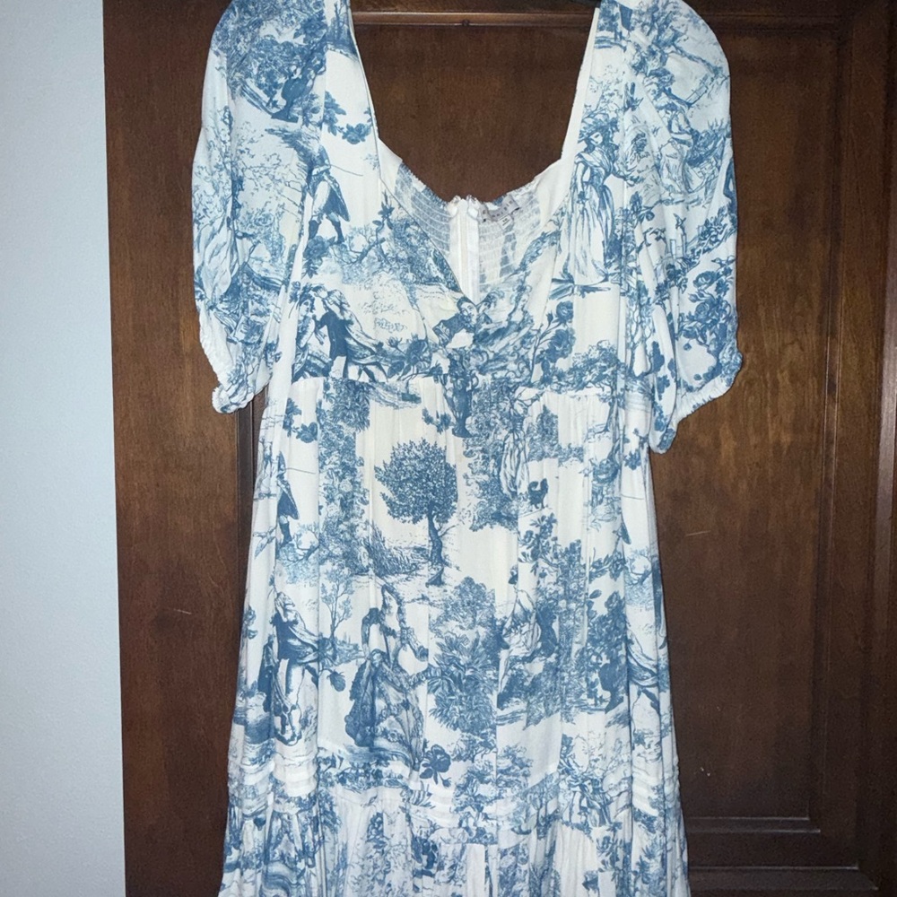 Gianni Bini Blue and White Mini Dress